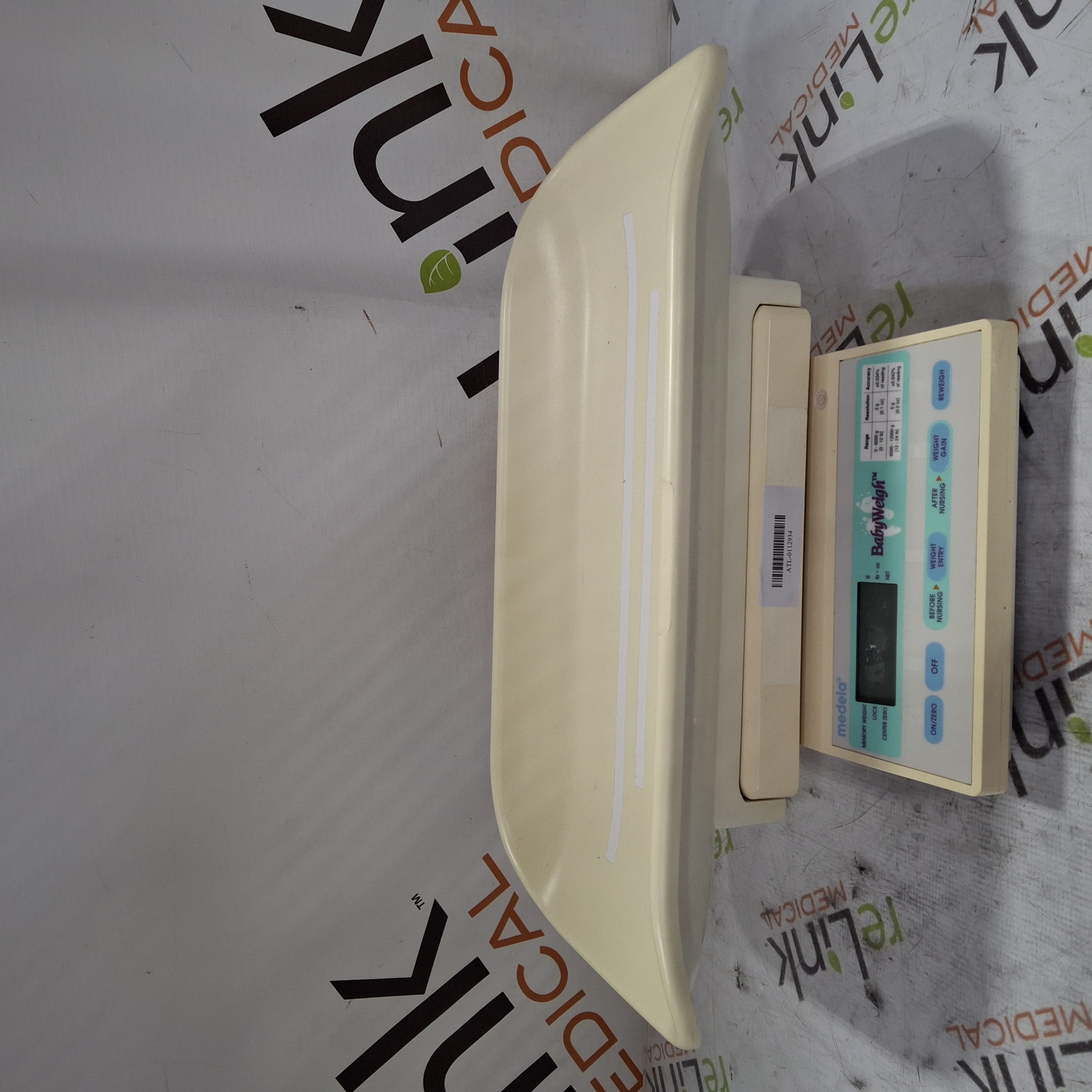 Medela Baby Weigh Pediatric Scale – SHESTCO