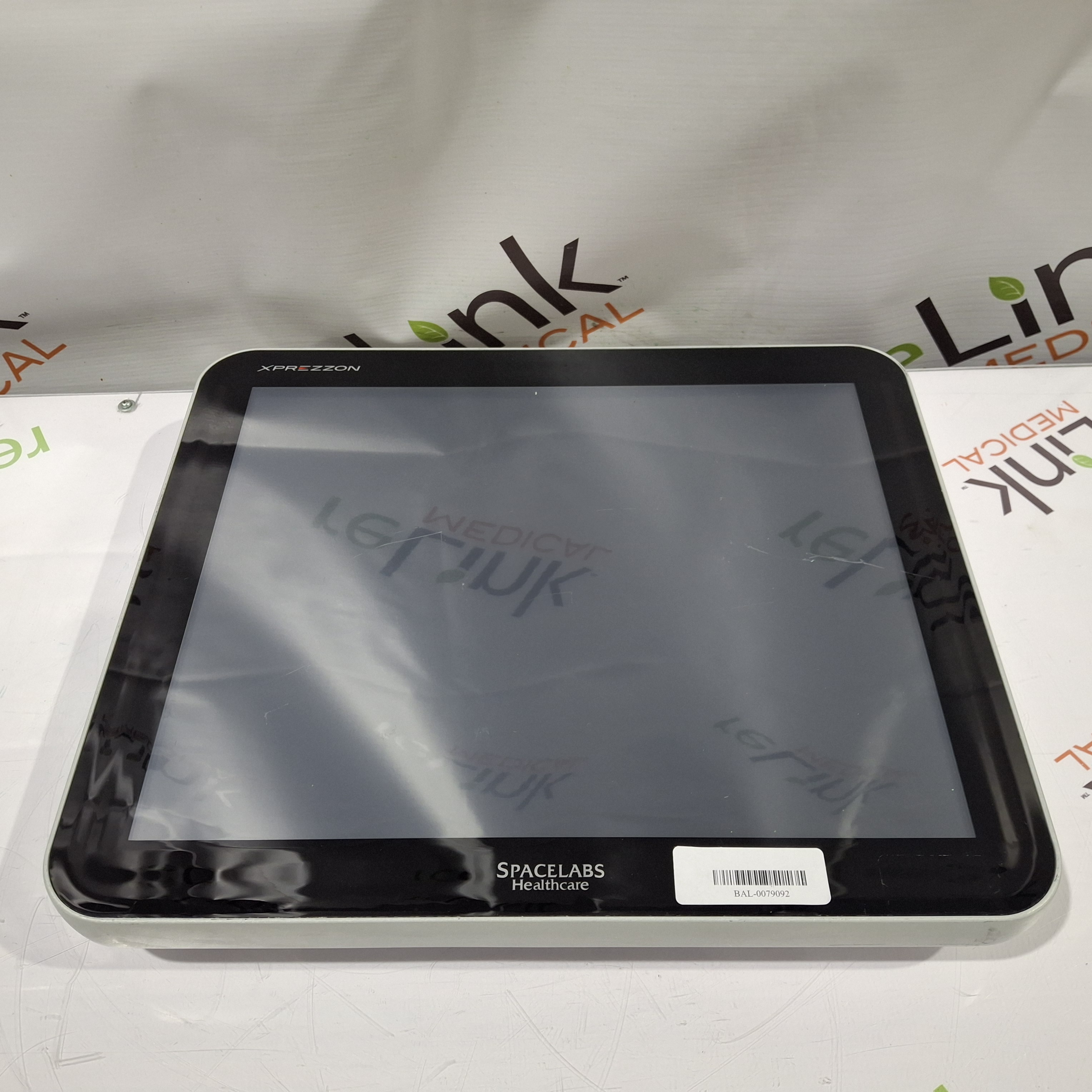 Spacelabs Healthcare Xprezzon 94267 Opt-19 Patient | LabX.com